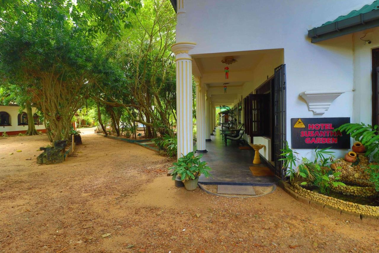Hotel Susantha Garden Bentota Bagian luar foto