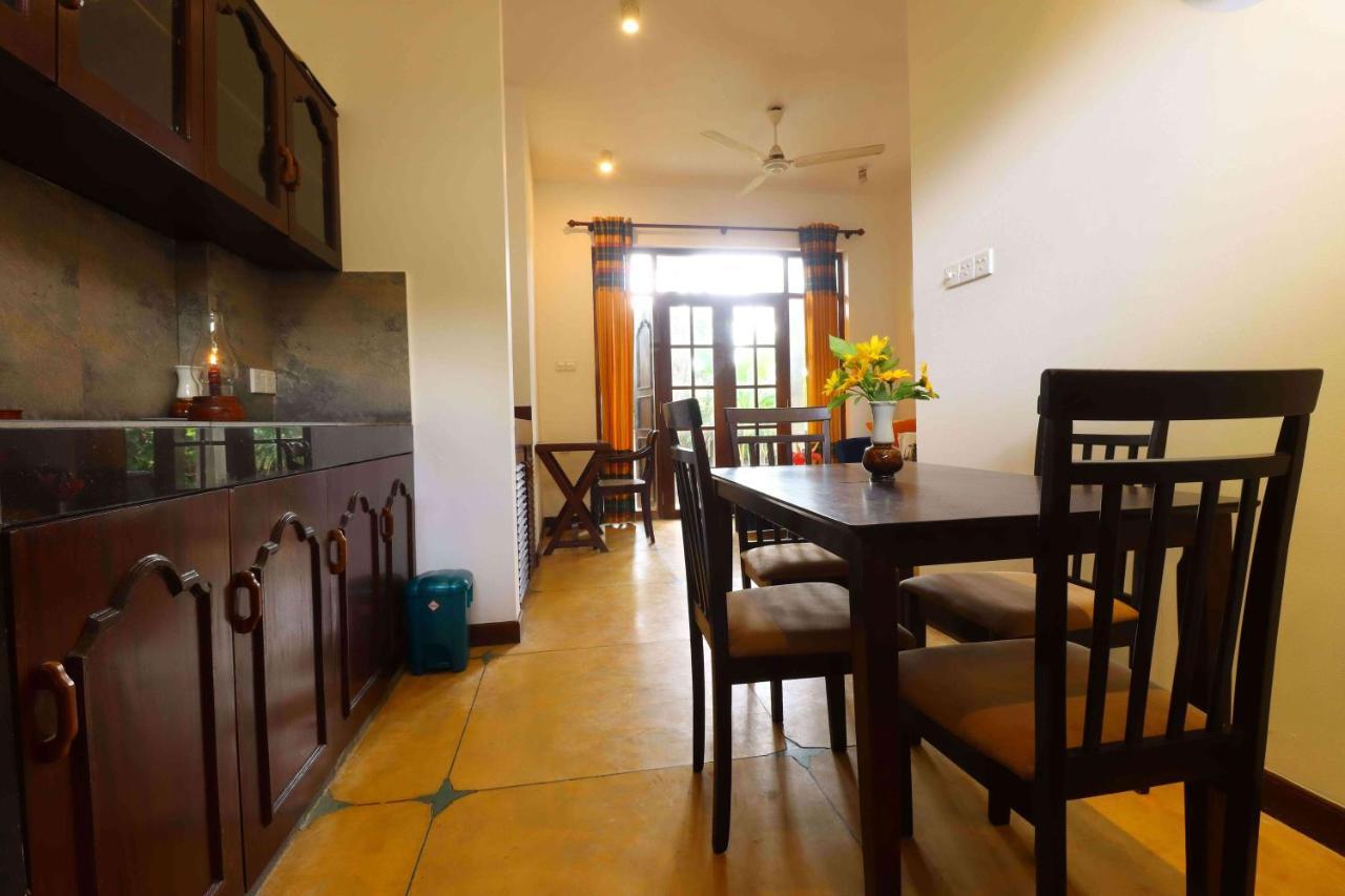 Hotel Susantha Garden Bentota Bagian luar foto